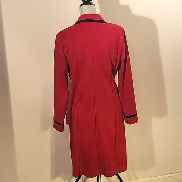 Julian Taylor Women's Button Down Red With Black Trim Dress, Size 8 - Picture 7 of 8